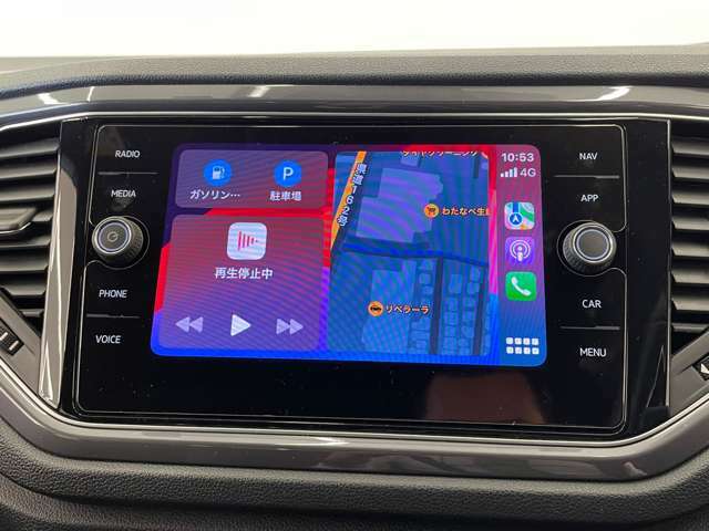 純正ディスプレイオーディオ。CarPlayもございますのでお使いのスマートフォンをつなげていただくことでナビもお使いいただくことが可能です