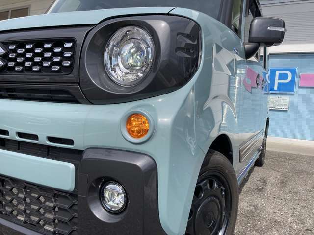 フェニックスではオンライン商談に取り組んでいます！お手持ちのスマホ、パソコンでZOOMアプリをインストールするだけで車輌がお家で見れて商談出来ます！詳しくはスタッフまで。