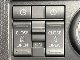 【両側パワースライドドア】スマートキーや運転席のスイッチで後席両側スライドドアの開閉が可能♪電動だから力を入れてドアを開ける必要が無く、小さなお子様でも簡単に開け閉めでき快適です♪