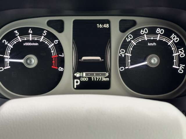 インパネ周りは運転のしやすいものとなっております！ぜひ、ご来店のうえご確認くださいませ。