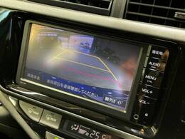 【バックカメラ】駐車時に後方がリアルタイム映像で確認できます。大型商業施設や立体駐車場での駐車時や、夜間のバック時に大活躍！運転スキルに関わらず、今や必須となった装備のひとつです！