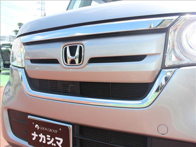 JU適正販売店のナカジマでは お車の入庫時に 専門のプロ業者による除菌・ルームクリーニング済みです！高品質車を さらに綺麗に仕上げてお客様にお届け致します。小さなお子様がお乗り頂いても安心です！