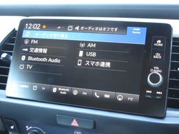 ナビゲーションはホンダコネクトディスプレイが装着されております。AM、FM、フルセグTV、Bluetoothがご使用いただけます。初めて訪れた場所でも道に迷わず安心ですね！