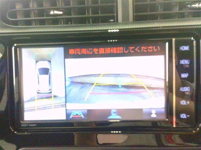 車庫入れの頼もしい味方！バックモニター付いています！