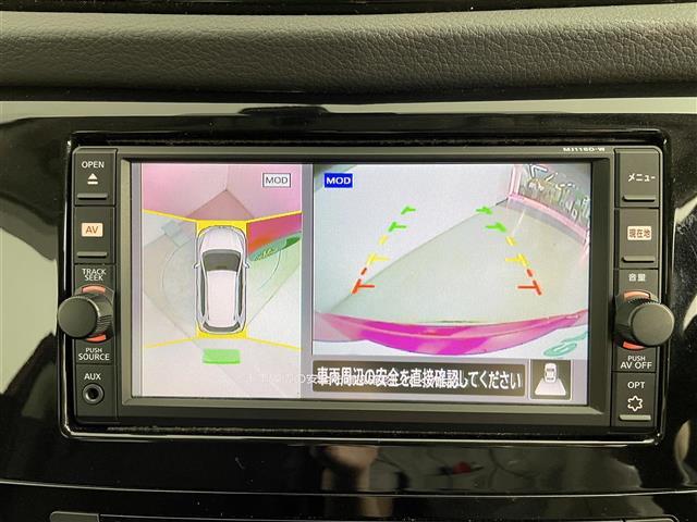 【　全方位カメラ　】上から見下ろしたように駐車が可能です。安心して縦列駐車も可能です♪