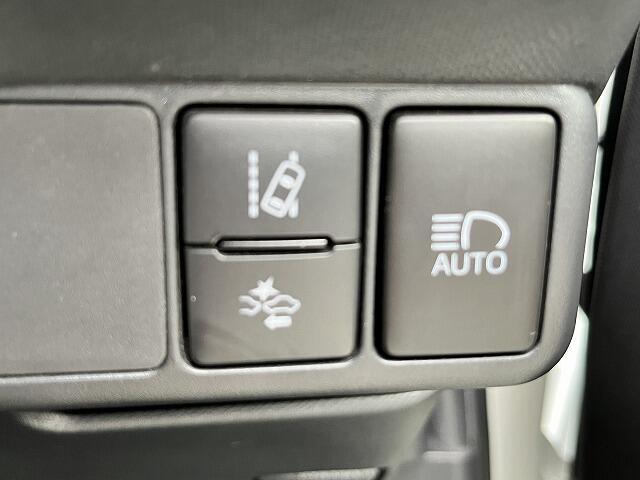 「BCN」はBigCarNetworkの頭文字をとっており、数多くの車両をお客様にご案内したいという思いで毎日営業をしております！！