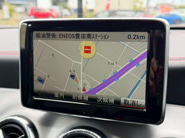 純正ナビゲーション搭載。音楽の録音やフルセグTV、Bluetoothお楽しみいただけます。