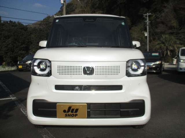 常時80台以上の在庫車を展示しております。中古車だけではなく新車・登録済未使用車・リース車・レンタカー等多く取り扱っております！