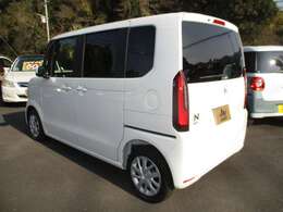 南九州自販では、自社内に修理工場を構えており、お客様が安心して大切なお車を預けて頂けます。