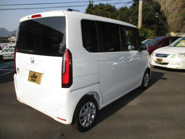 常時80台以上の在庫車を展示しております。中古車だけではなく新車・登録済未使用車・リース車・レンタカー等多く取り扱っております！