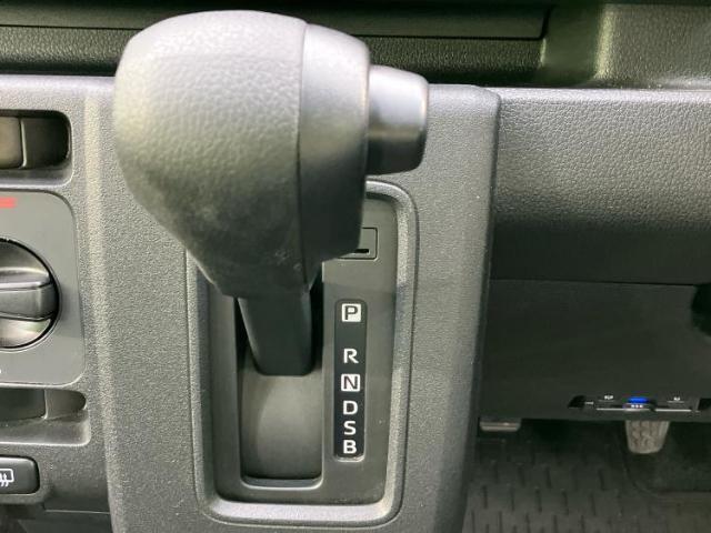 お車に合わせて無料保証以外にも、保証範囲、期間、距離を拡充させた有料保証もご用意しております！中古車の購入が初めてで不安・・・というお客様もご安心ください！