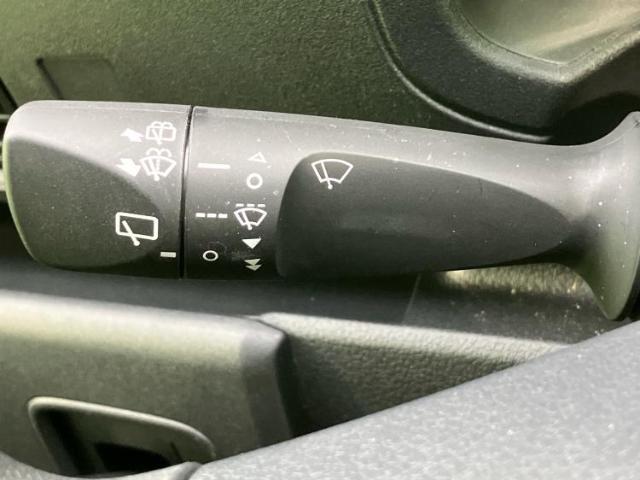 国産車から輸入車まで多様なお客様のニーズのお応えできるように、全国規模で豊富な在庫展開！車のことならWECARSへ！