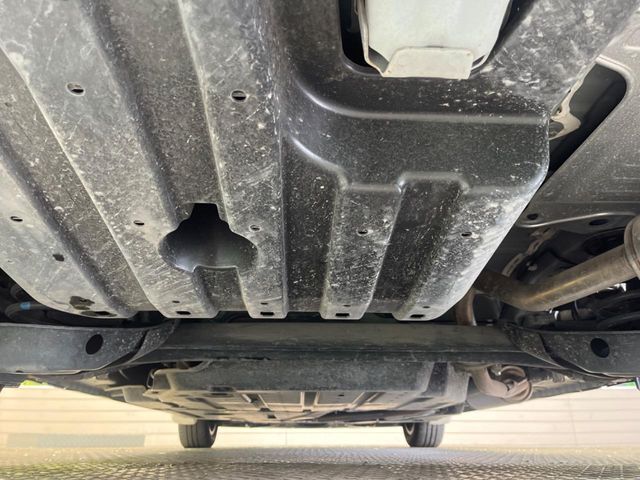 下回りがきれいなうちに、防錆加工の施工がオススメ。降雪地域はもちろん、沿岸部にお住いの方や、趣味でマリン・ウィンタースポーツをされる方にご好評いただいております。