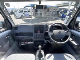 自社整備工場・鈑金工場を保有しています♪定期的なオイル交換や車検・点検、修理等、ご購入頂いた後のアフターフォローもお任せ下さい♪