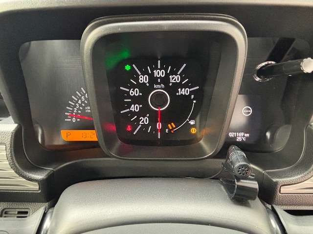 レンタカーにつきまして詳しくは当店スタッフまでご連絡をお願いいたします。