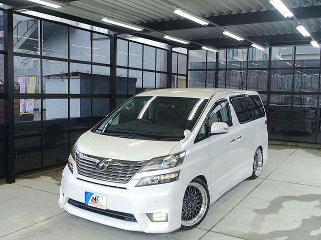 新品タナベ車高調！新品20インチアルミホイール！新品タイヤ！新品黒革調シートカバー！ウィンカーミラー！フォグランプ！コーナーセンサー！HIDヘッドライト！LEDテール！リアスポイラー！ドアバイザー！！
