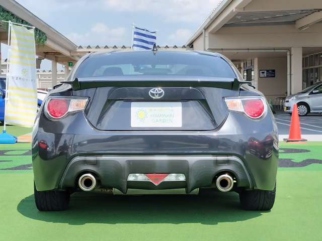 ナビやアルミ等のオプションパーツもご相談ください。愛車をカスタムしてください。