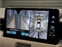 【バックカメラ】後退時も安心。リバース連動で画面が切り替わるのでとっても便利。