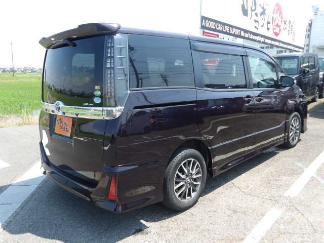 後右斜めからです。