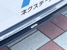 【STIエアロ】人気のSTIエアロを装備！クルマの外観がよりスタイリッシュになり、街中で存在感あふれる1台に♪将来買い替える時にもリセールに影響しやすく、価値ある人気の装備です！