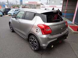 当店でご購入のお客様はオイル交換が無料です。どうぞご利用ください＊ただし、車検を他社にてお受けされた方は無効となります。オイル交換は当店入庫に限ります。