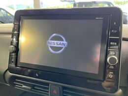 【純正ナビ】人気の純正ナビを装備。オーディオ機能も充実しており、Bluetooth接続すればお持ちのスマホやMP3プレイヤーの音楽を再生可能！毎日の運転がさらに楽しくなります！！