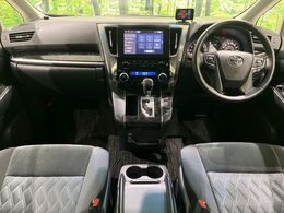 グループ総在庫数約30，000台！！全国の系列店からメーカー・車種問わずご紹介出来るので、あなたにピッタリのお車が見つかるはずです♪まずはお問い合わせ下さい☆