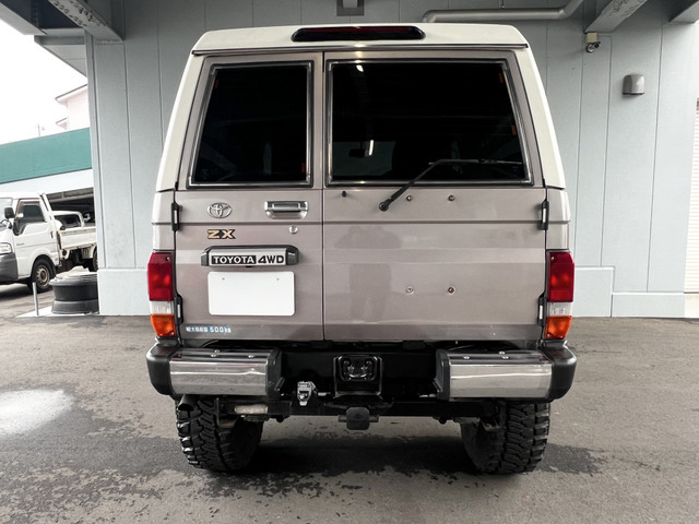 トヨタ ランドクルーザー70 4.2 ZX FRPトップ ディーゼル 4WD