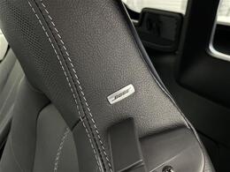 【BOSEプレミアムサウンド】マツダ純正BOSEサウンド！！好みの量感たっぷりでディープな低音を鳴らしてくれ、ドライブの時間を上質な音楽でお楽しみいただけるサウンドシステムが搭載されています！