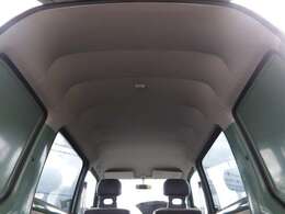 在庫台数40台以上展示！！　クラシックタイプ・・ワゴンタイプ・・4WDタイプ・・ミッション車両・・希少車両　等豊富なラインナップで取り揃えております！