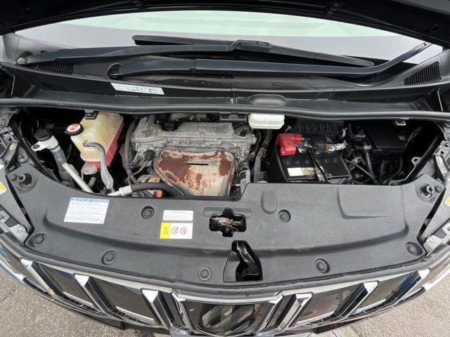 親切・丁寧な専門メカニックスタッフが応対！・車検・点検整備・事故等の修理などアフターサービスも安心。お車のカスタマイズもネクステージのサービススタッフまでご相談ください！