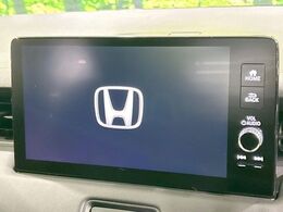 【9インチ　ホンダコネクトディスプレイ】視認性の高い大画面ディスプレイでナビの使用や、お持ちのスマートフォンと連携したbluetoothでの音楽再生が可能です♪