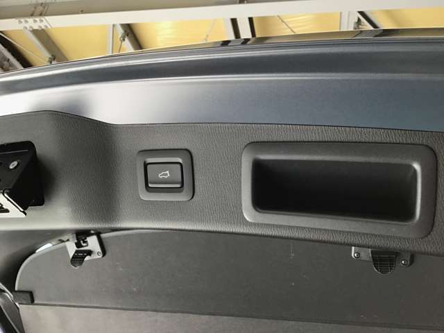 パワーリフトゲート