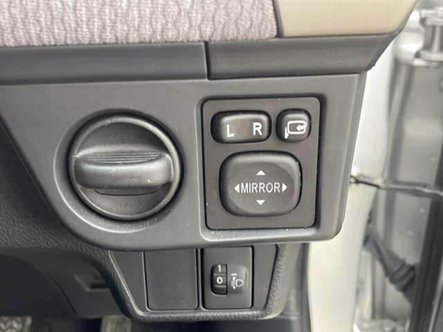 【運転席操作部】快適なドライブを楽しむための機能が装備されています！運転席から触れるので、使いやすいです！除菌プランいれていただくと、さらに清潔で安心していただけます！