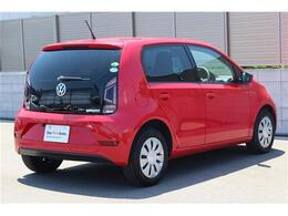 《ロード・アシスタンス・サービス》　24時間365日、お客様のカーライフをサポートします。バッテリー上がり、キーの閉じ込み等対応いたします。