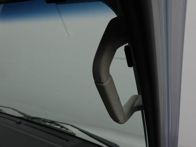 中古車は一物一価、同じようなお車でも、整備状況、外内装の状態など様々です。