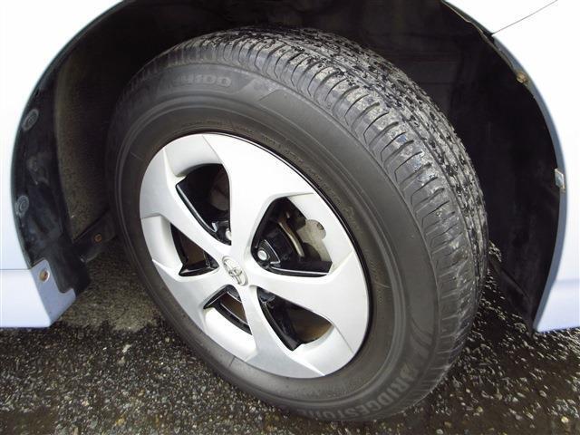 純正15インチアルミ