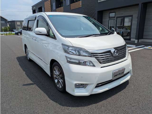 大好評のボディコーティングもご納車までに施工可能！雨染みや線傷など中古車だからと諦めていませんか？ピカピカの状態でお乗り出し頂けます！