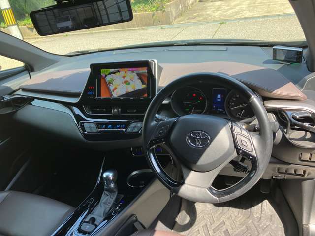 ご覧いただきありがとうございます♪気になったお車がありましたらお気軽にお電話をください♪