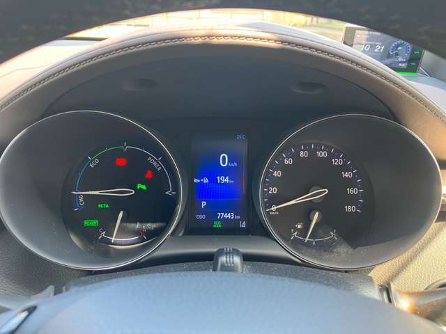 当店のお車をご覧いただきましてありがとうございます。お車についてのご質問やお見積りのご依頼、ご購入にあたってのご相談などお気軽にお問い合わせ下さい！
