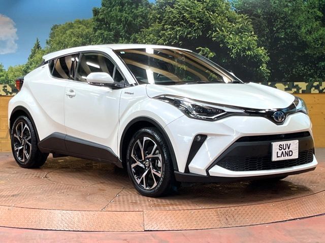 大好評のボディコーティング「弾スプラッシュコート」もご納車までに施工可能。通常のガラスコートと異なる、耐久年数6年の無機質ガラスコーティングが、ボディをキレイな状態に保ってくれます。
