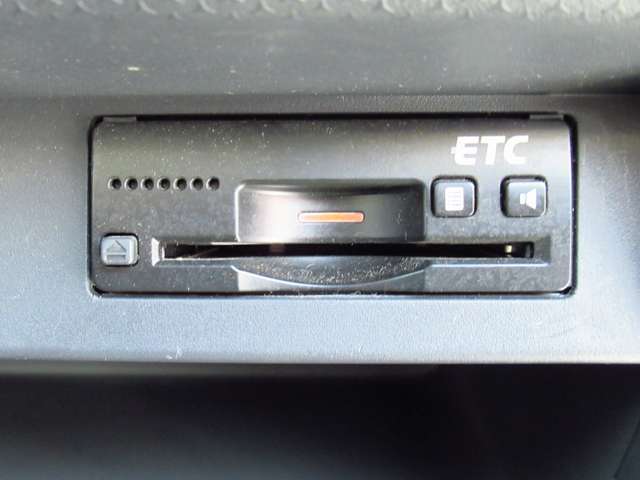 有料道路等の利用で欲しいアイテムETCを装着！