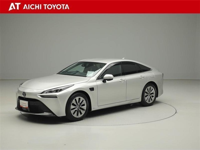 『TOYOTA認定中古車』は「まるごとクリーニング」で綺麗な内外装、「車両検査証」はプロによるチェック、買ってからも安心の「ロングラン保証」、3つの安心安全を標準装備したトヨタのブランドU-Carです