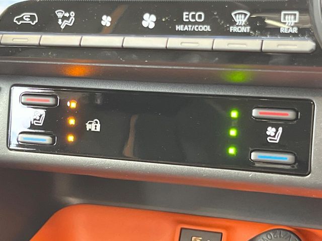 【シートベンチレーション】夏場は涼しい風でお尻や背中の熱やムレを防ぎ、冬はエアコンよりも早く温まってポカポカに！季節を問わず快適に過ごせます。