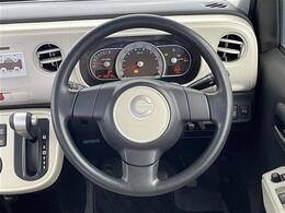 【ハンドル】『ハンドル/ステアリング』の画像になります。写真の内容に関してご不明点、ご質問等がございましたらお気軽にガリバー店舗までお問い合わせください。