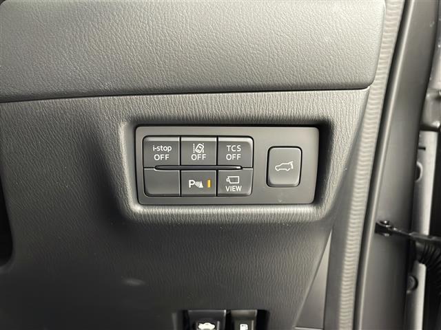 【運転席操作部】快適なドライブを楽しむための機能が装備されています！運転席から触れるので、使いやすいです！除菌プランいれていただくと、さらに清潔で安心していただけます！