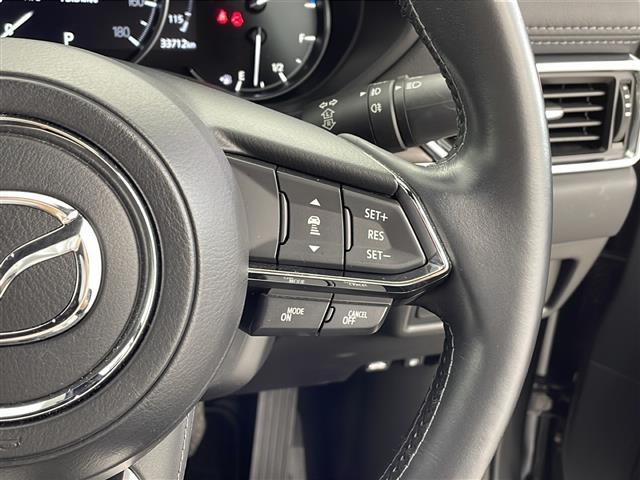 気になる車はすぐにお問い合わせください！画面右側の0066から始まる無料ダイヤルからお問い合わせ下さい！専門スタッフがお車のご質問にお答えいたします！