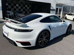 全国、北海道から沖縄までご納車可能です☆ご自宅や勤務先などの指定先までご納車させていただきます！陸送費などもお気軽にお問い合わせください！