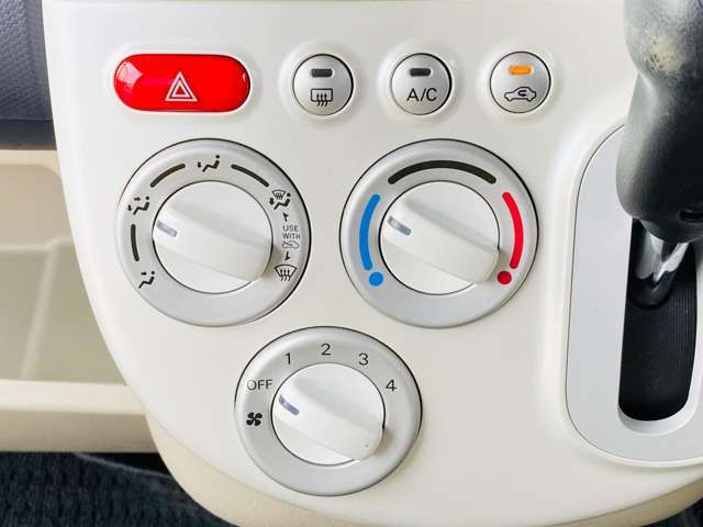 ●当店は軽中古自動車のみ取り扱う軽39.8万円専門店です●オールメーカーの軽自動車を39.8万円からお乗りいただけます。
