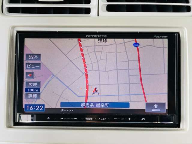 ※カーナビですが、開閉時若干の動作不良がございます。予めご了承いただければと思います。